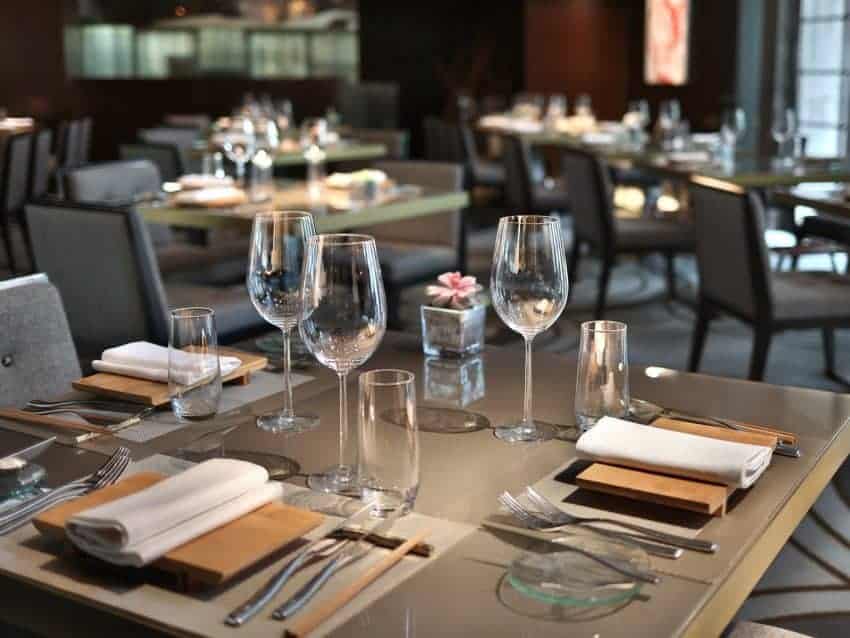 The Mira Hong Kong Hotel Dining