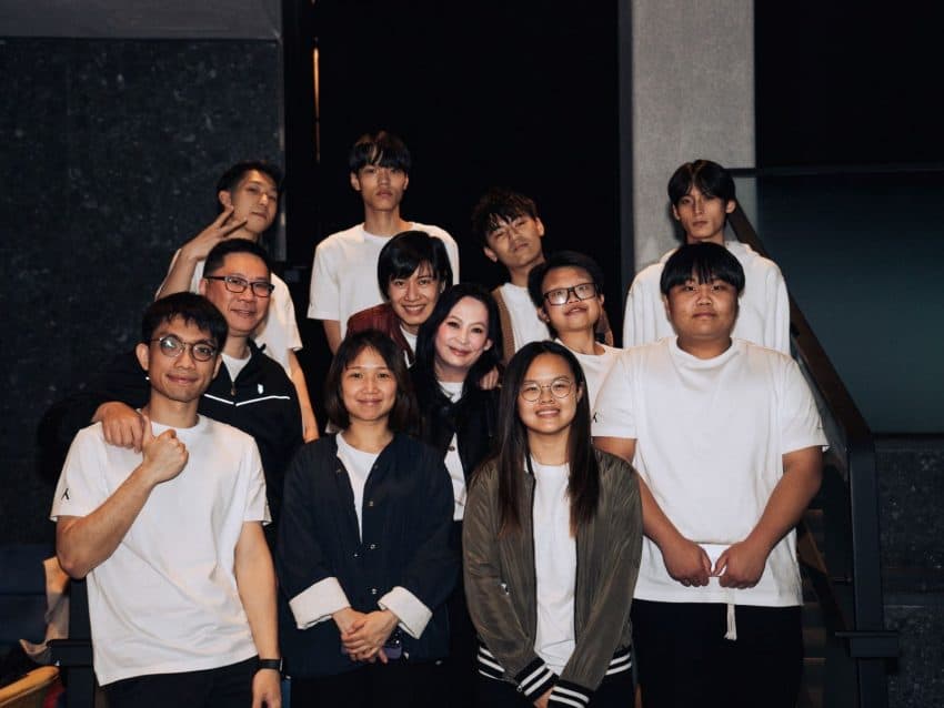 The Mira Hong Kong and REN help youth of Hong Kong Students Aid Society