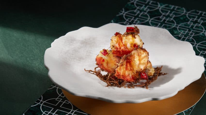 Cuisine Cuisine The Mira Hong Kong - Stir-fried Fresh Australian Lobster with Spicy Preserved Vegetables