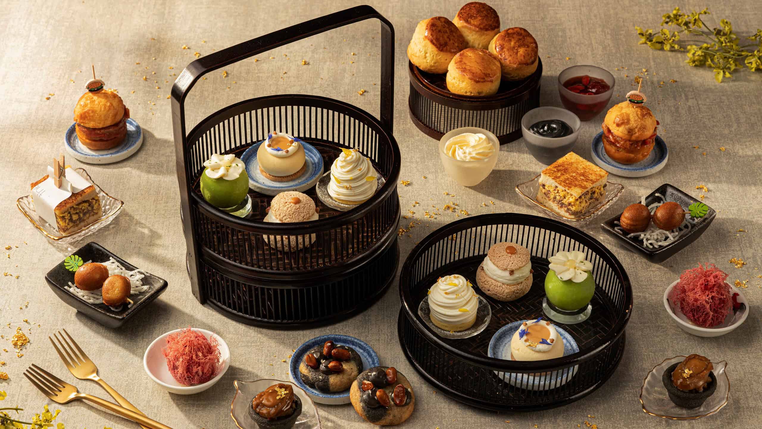 Oriental Tea Set: COCO x Elle & Vire Ambassador Chef Mandy Siu