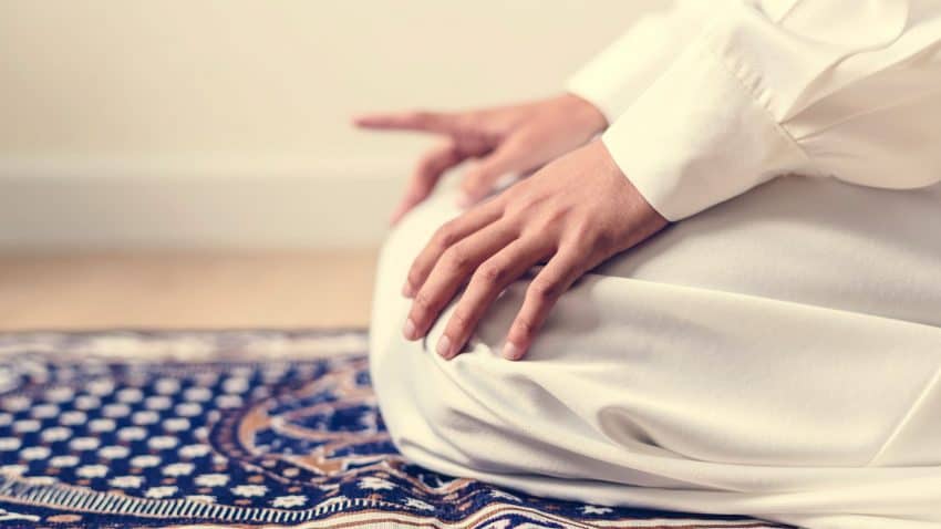 The Mira - Muslim Friendly Hotel  - Prayer Rug
