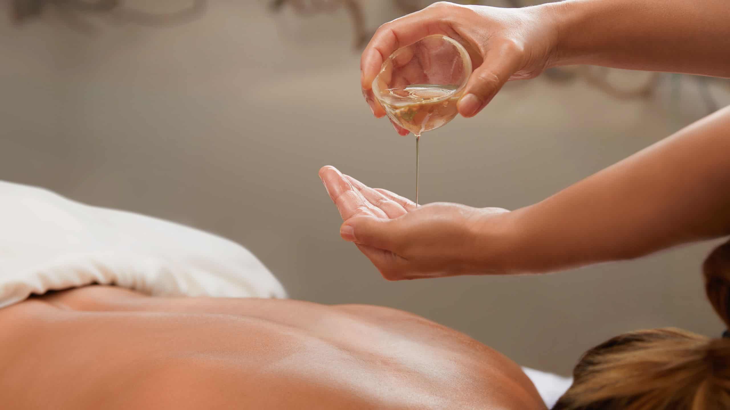 Aromatherapy Massage at MiraSpa