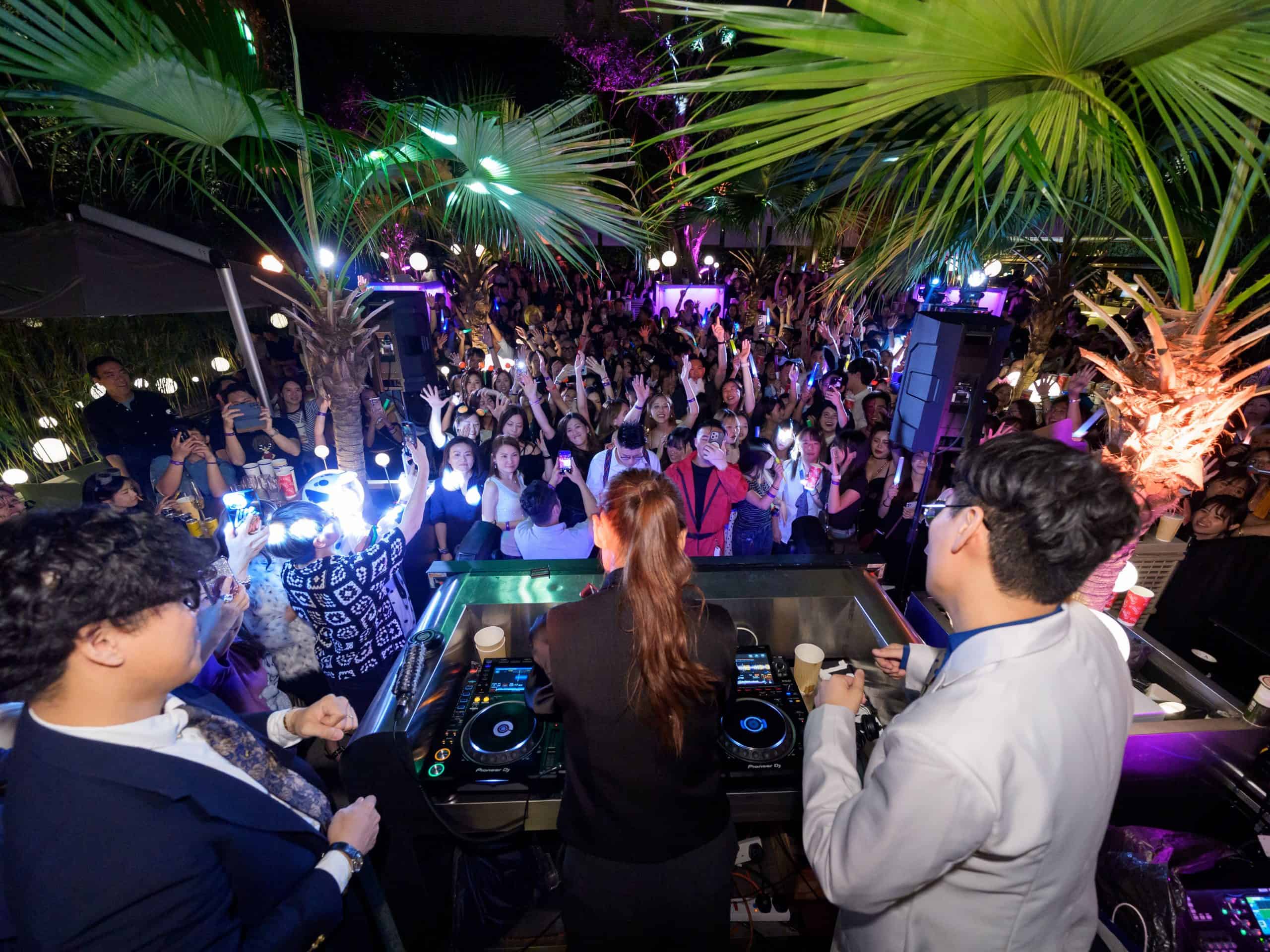 Beat Friday DJ Duo Spinning Canton Disco Tunes at Vibes, Largest Kowloon Hotel Open-air Canton Disco Party Venue in Hong Kong