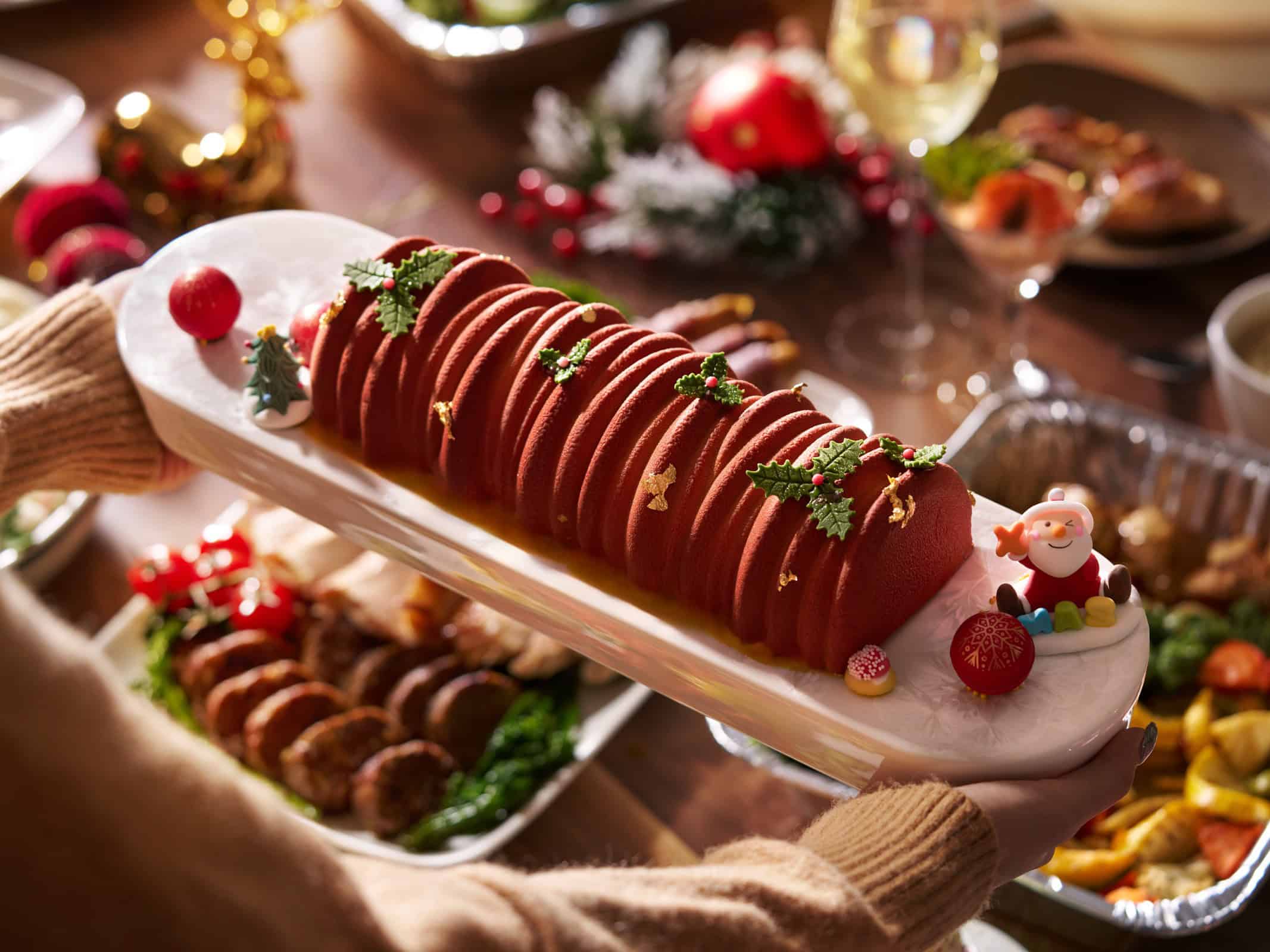 The Mira Hong Kong - Reindeer Express Christmas Dining Delivery - Dessert