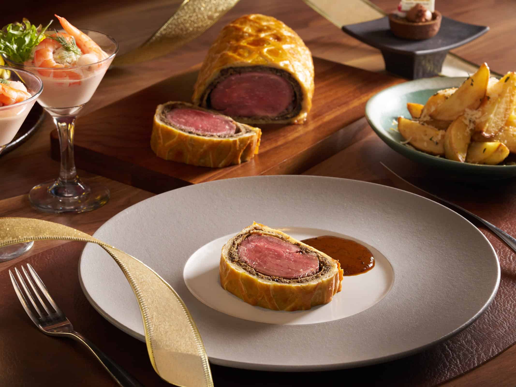 The Mira Hong Kong - WHISK Dining Atelier New Year's Eve Celebration Dinner - Main Course Highlight Truffle Wellington