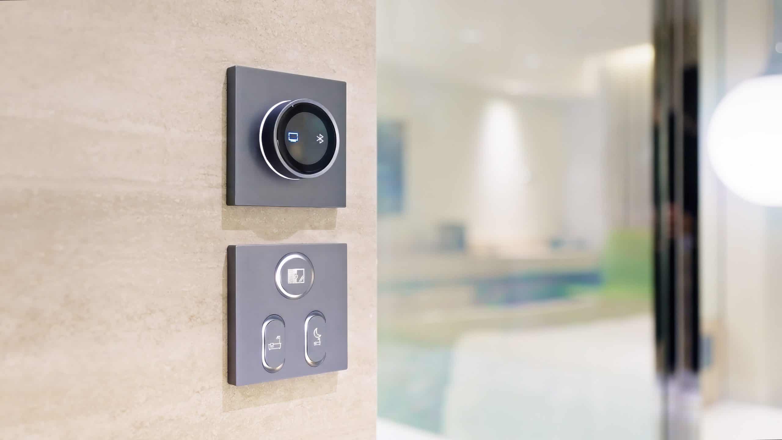 The Mira Hong Kong - Newly Refurbished Hotel Rooms with Intuitive Room Controls