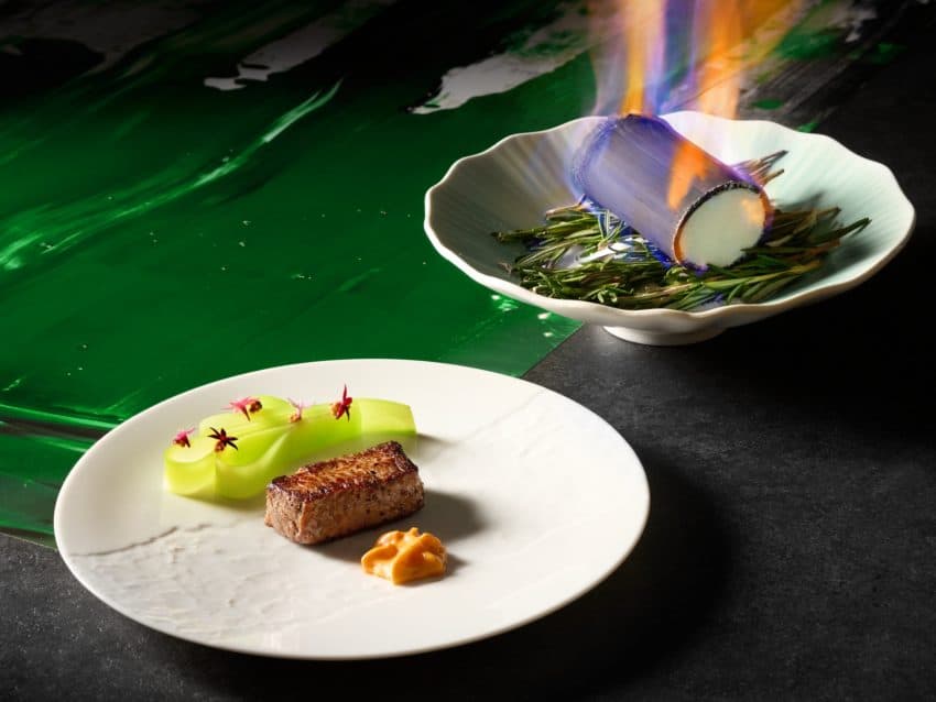 Cuisine Cuisine Chef Lau Signature Dishes Bamboo Charcoal-Grilled Australian Wagyu Beef in Lotus Leaf